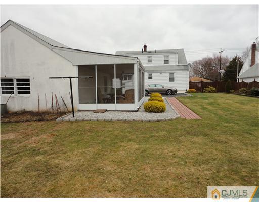 944 Hermann Road North Brunswick, NJ 08902 - Photo 17 of 20 Gallery Image 17