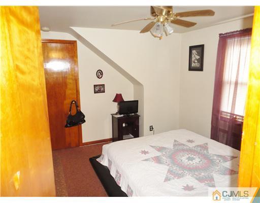 944 Hermann Road North Brunswick, NJ 08902 - Photo 10 of 20 Gallery Image 10