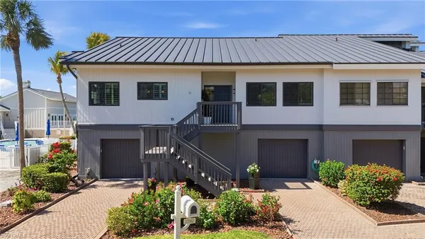 $849,999 | 17062 Marina Cove Lane, Fort Myers, FL 33908