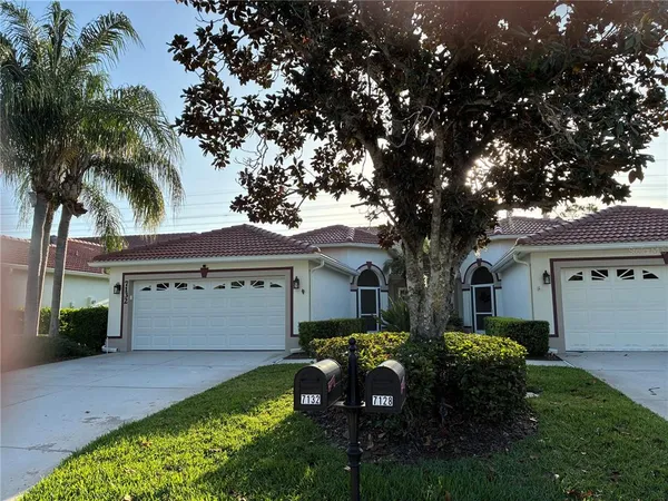 $2,900 | 7132 Melrose Place, Bradenton, FL 34203