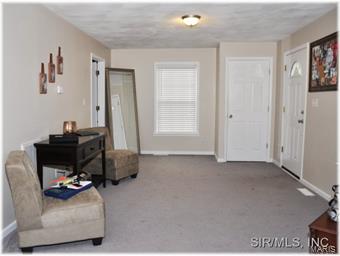 9112 Bunkum Road Fairview Heights, IL 62208 - Photo 2 of 18 Gallery Image 2