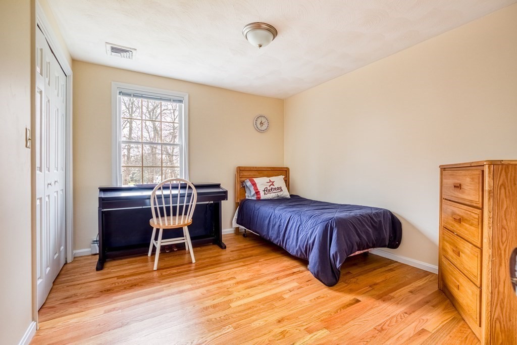 29 Landers Road Stoneham, MA 02180 - Photo 17 of 42