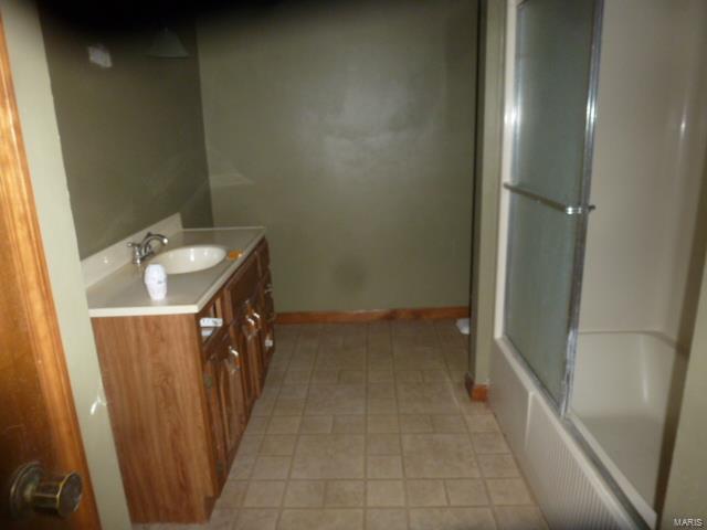 2920 Black Diamond Road Nashville, IL 62263 - Photo 2 of 10 Gallery Image 2
