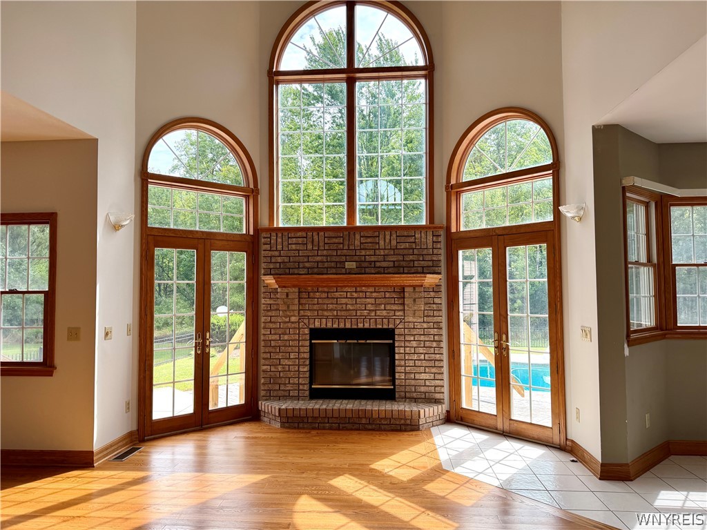 9239 Carpenter Road Eden, NY 14057 - Photo 4 of 40 Gallery Image 4