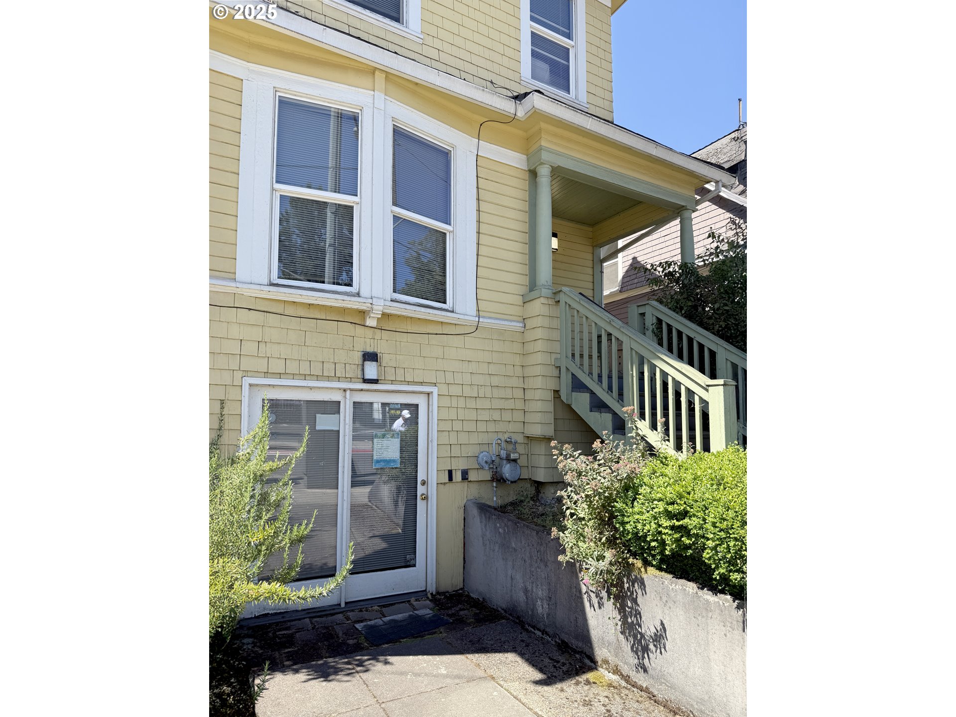 722 Northeast Couch Street Portland, OR 97214 - Photo 23 of 29