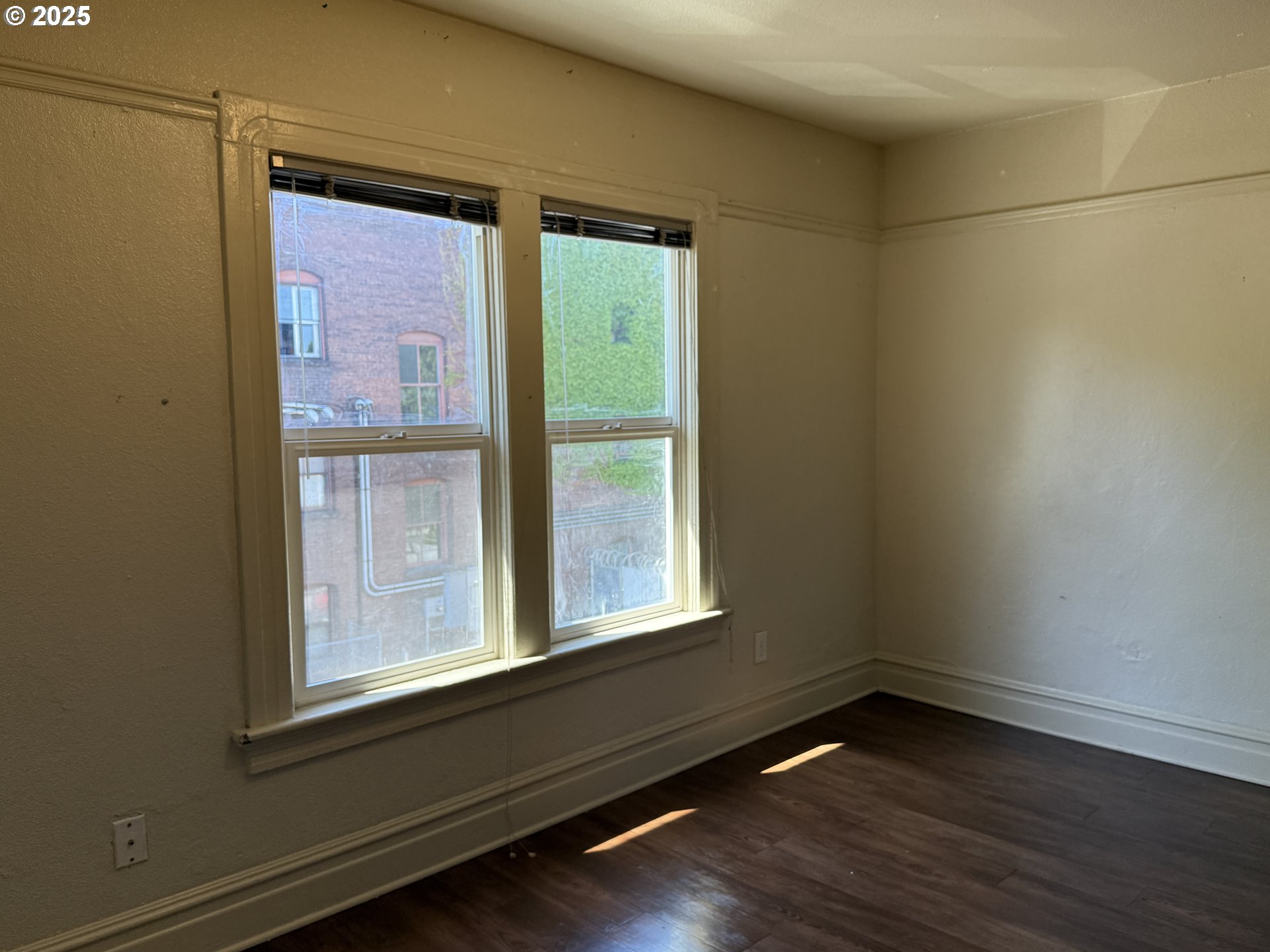 722 Northeast Couch Street Portland, OR 97214 - Photo 25 of 29