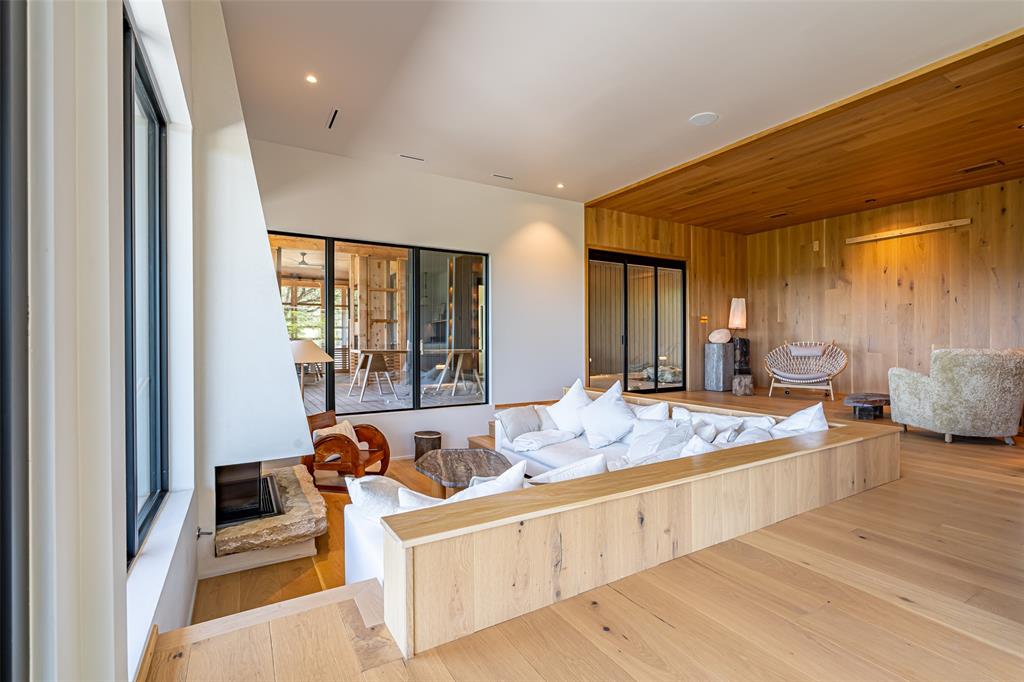 1485 Autumn Valley Bluff Dale, TX 76433 - Photo 22 of 40 Sunken living room main level