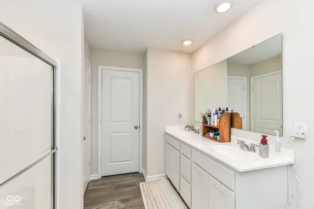 $320,000 | 1423 Buttercup Lane, Shelbyville, IN 46176