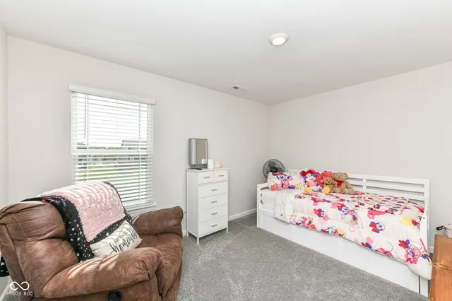 $320,000 | 1423 Buttercup Lane, Shelbyville, IN 46176