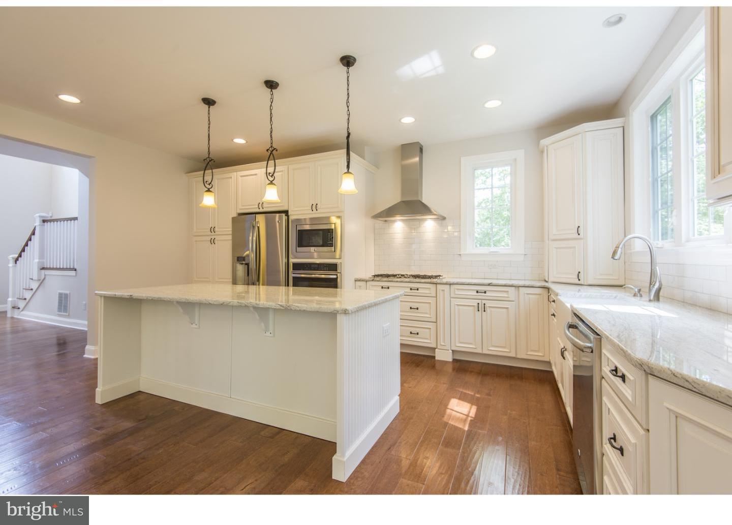 342 Greene Road Berwyn, PA 19312 - Photo 10 of 25 Kitchen