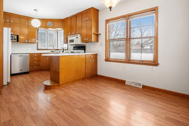 $224,900 | 136 24th Avenue North, St. Cloud, MN 56303