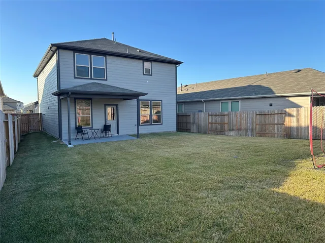 $2,000 | 15214 Canyon Rapids Road, Conroe, TX 77302