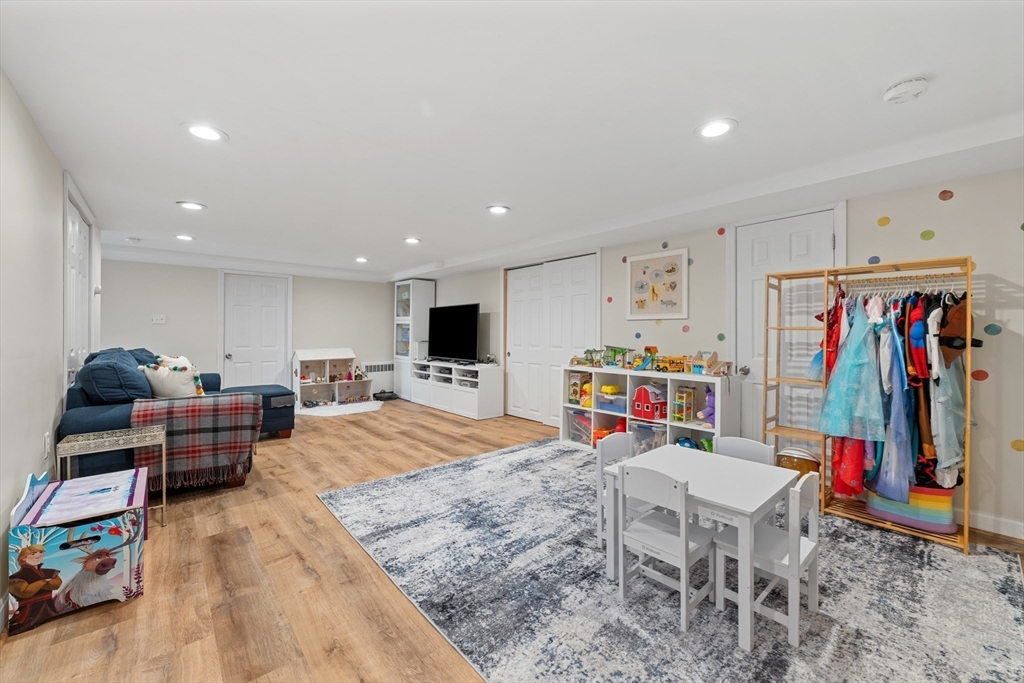 49 Gates Road Shrewsbury, MA 01545 - Photo 19 of 34 Gallery Image 19