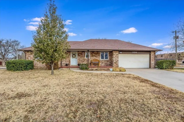 $178,000 | 330 East Augusta Avenue, Augusta, KS 67010