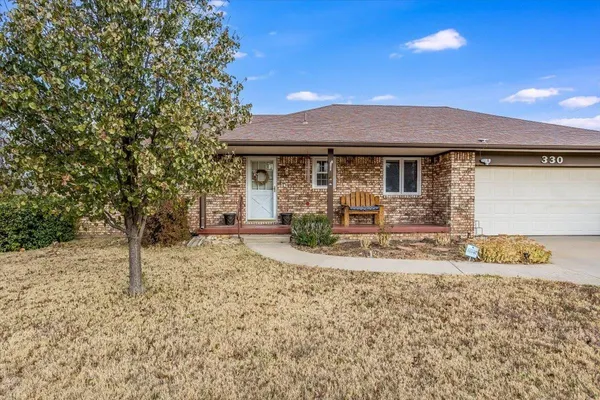 $178,000 | 330 East Augusta Avenue, Augusta, KS 67010