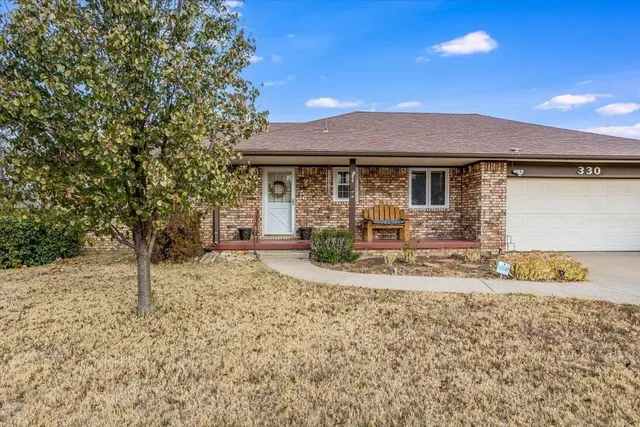 $178,000 | 330 East Augusta Avenue, Augusta, KS 67010