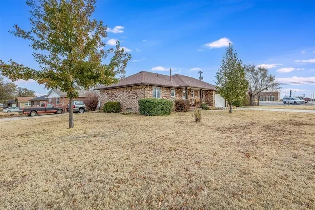 $178,000 | 330 East Augusta Avenue, Augusta, KS 67010