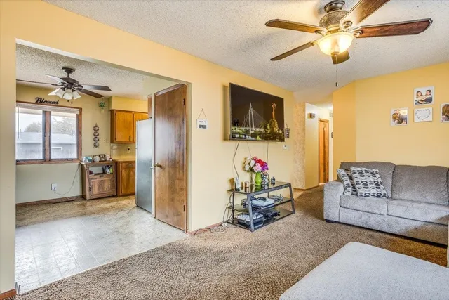 $178,000 | 330 East Augusta Avenue, Augusta, KS 67010