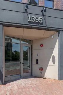 $1,100,000 | 1395 Washington Street, Unit PH606, Boston, MA 02118