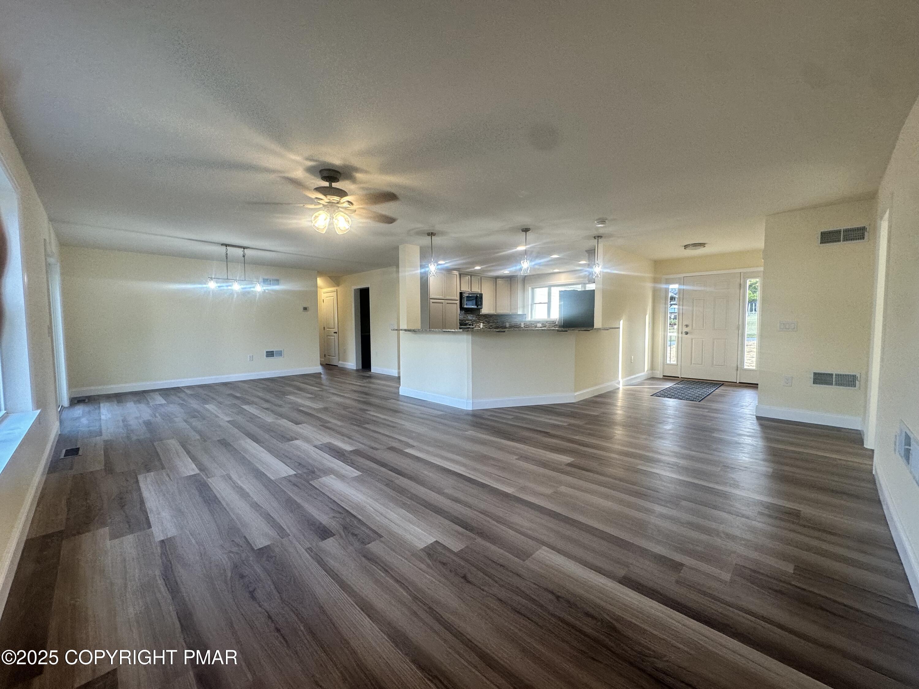 1191 Appenzeller Avenue Stroudsburg, PA 18360 - Photo 11 of 42 IMG_4611