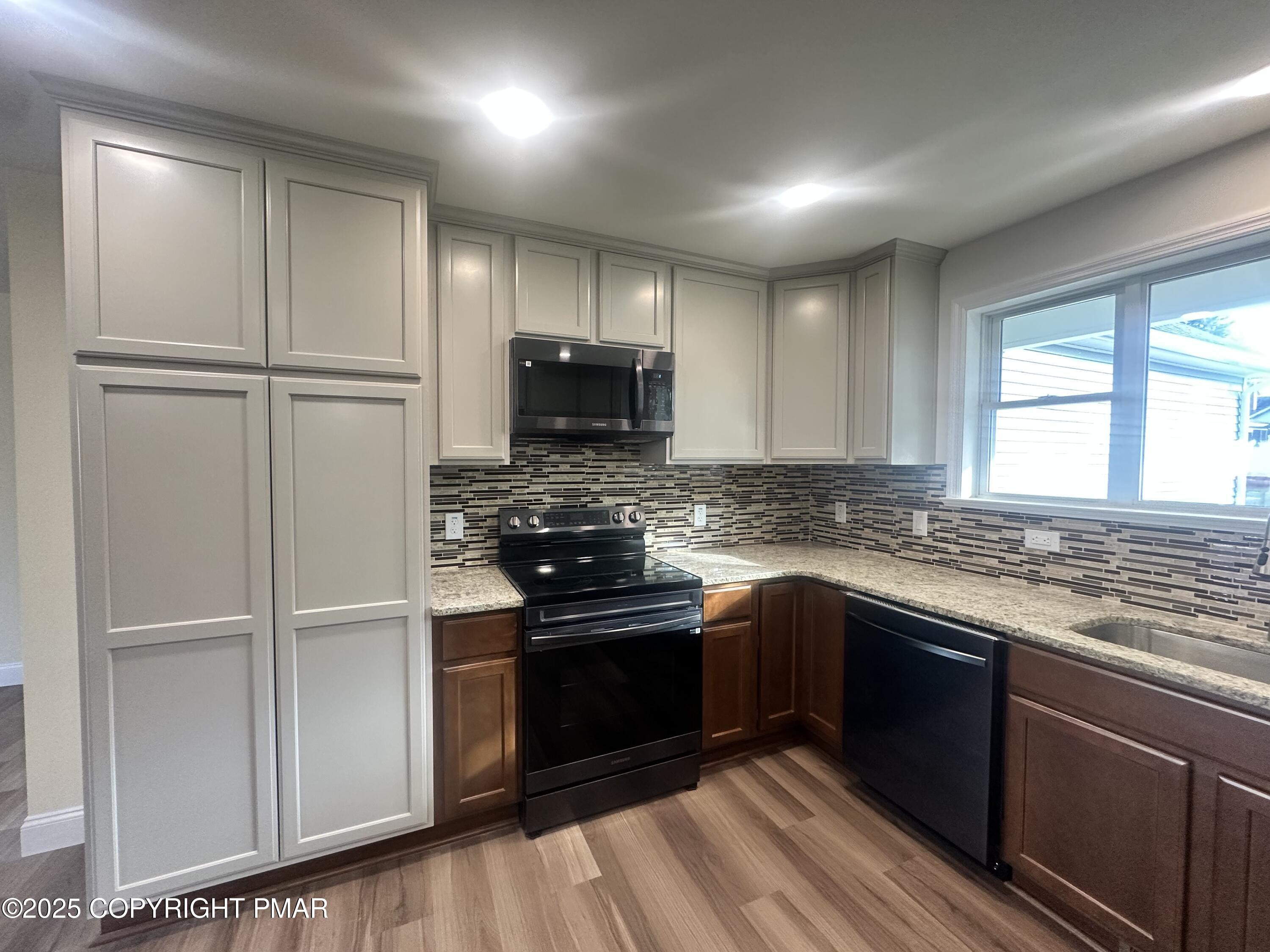 1191 Appenzeller Avenue Stroudsburg, PA 18360 - Photo 20 of 42 IMG_4631