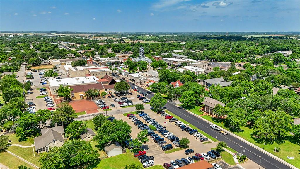 401 East Pearl Street, Unit 2307 Granbury, TX 76048 - Photo 16 of 21 a view of a city