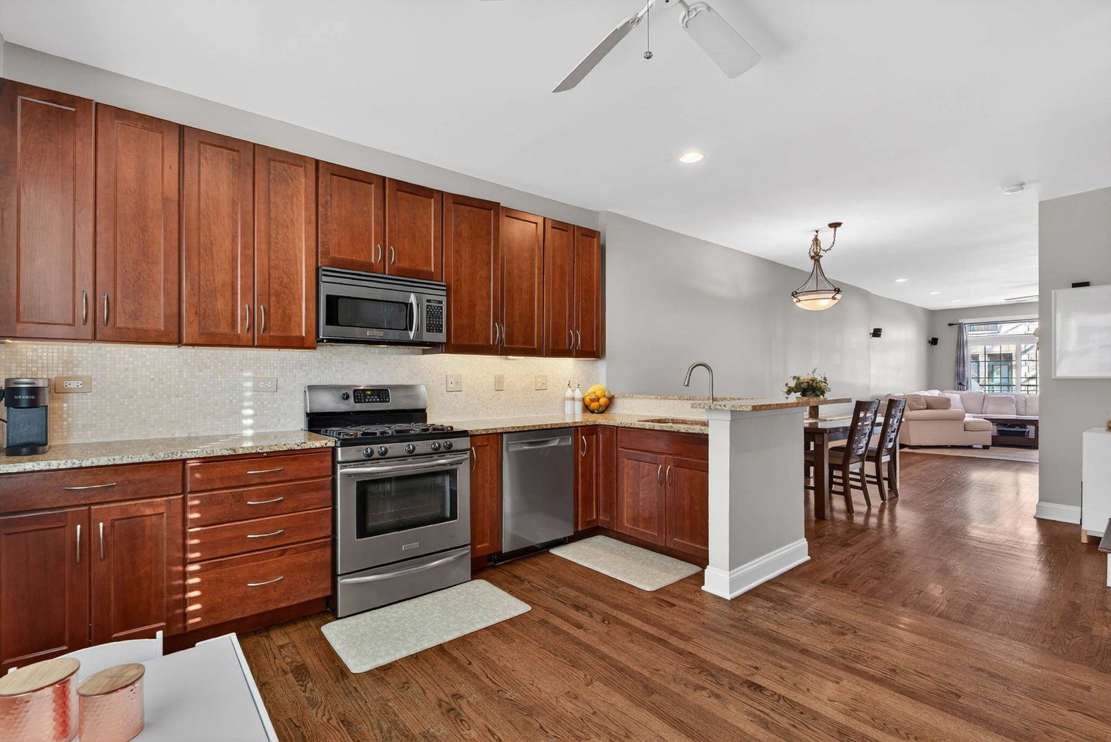 1812 South Dearborn Street, Unit 11 Chicago, IL 60616 - Photo 7 of 35