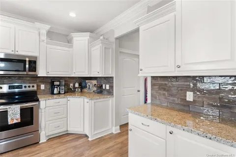 $275,000 | 632 Woodland Street, Iowa, LA 70647