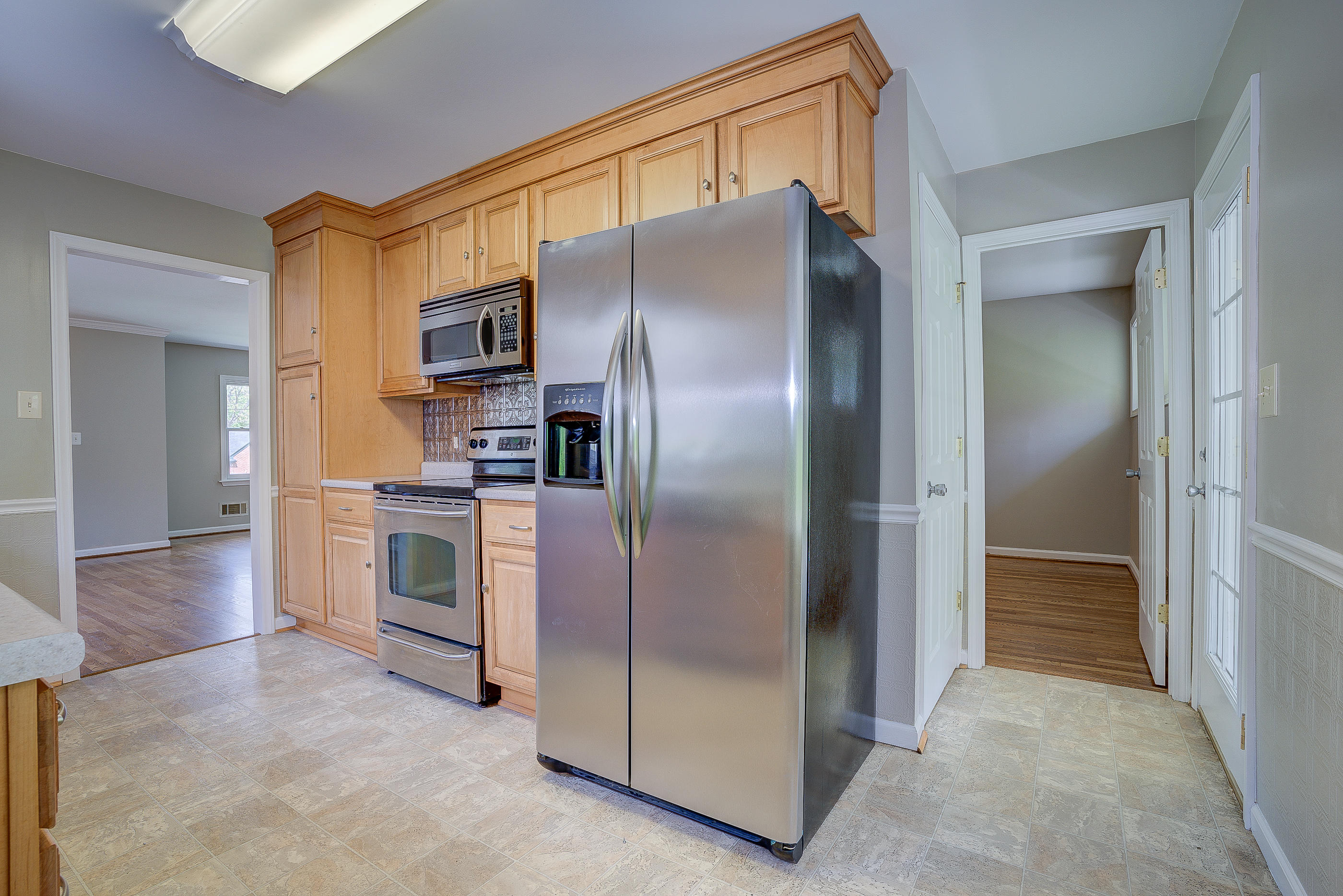 2454 Livingston Road Southwest Roanoke, VA 24015 - Photo 17 of 21 Patio Access Off Kitchen
