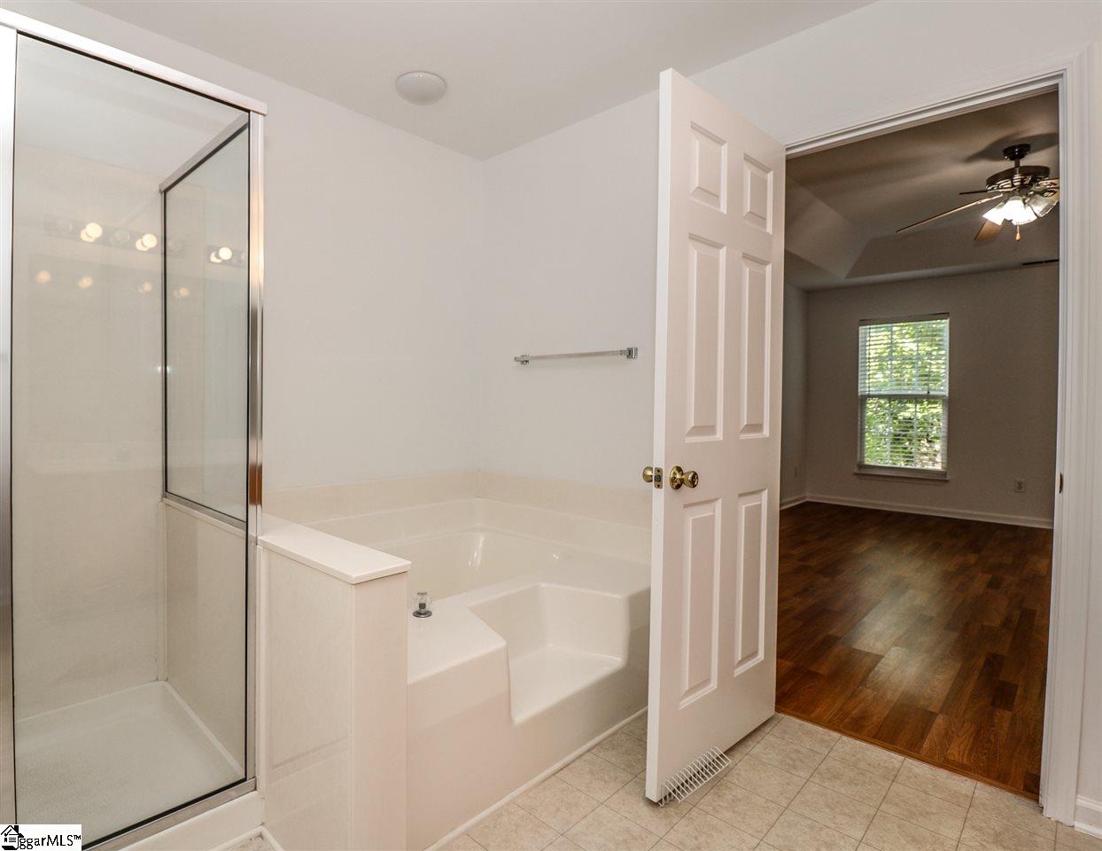 511 Scarlet Oak Drive Fountain Inn, SC 29644 - Photo 17 of 31 Gallery Image 17