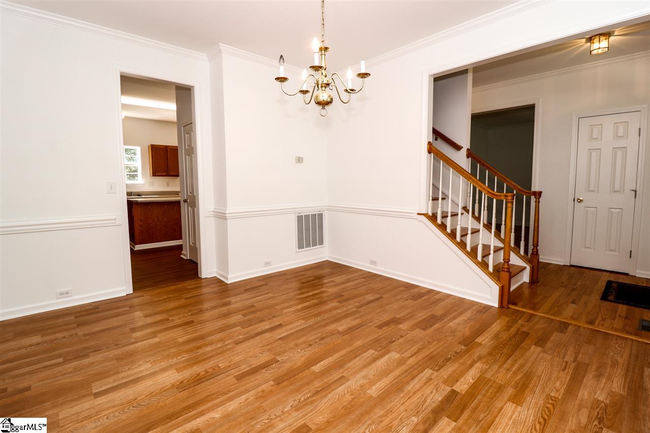 511 Scarlet Oak Drive Fountain Inn, SC 29644 - Photo 6 of 31 Gallery Image 6