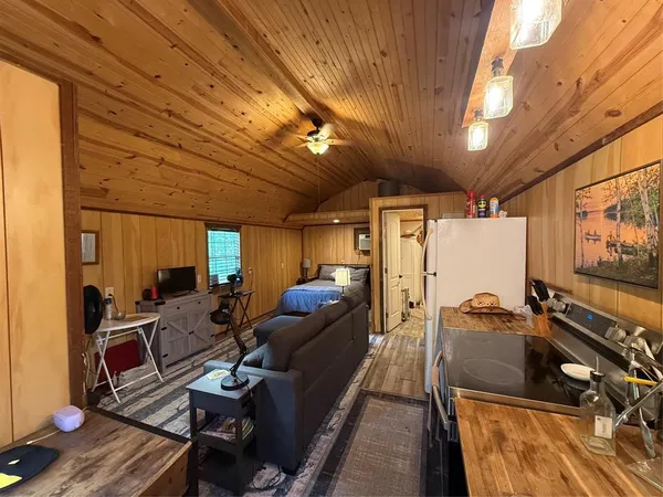 $80,000 | 11756 Catfish Road, Vivian, LA 71082