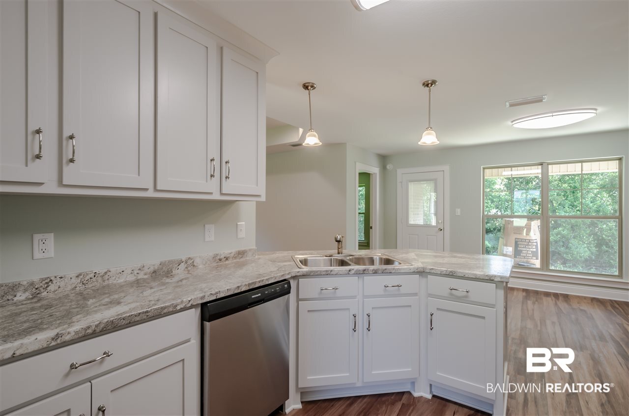 9622 Magnolia Cove Court Semmes, AL 36575 - Photo 20 of 36