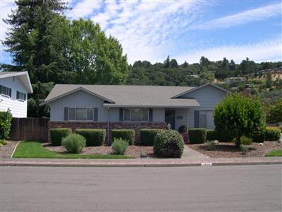 1729 Norte Way Santa Rosa, CA 95404 - Photo 1 of 4 Gallery Image 1