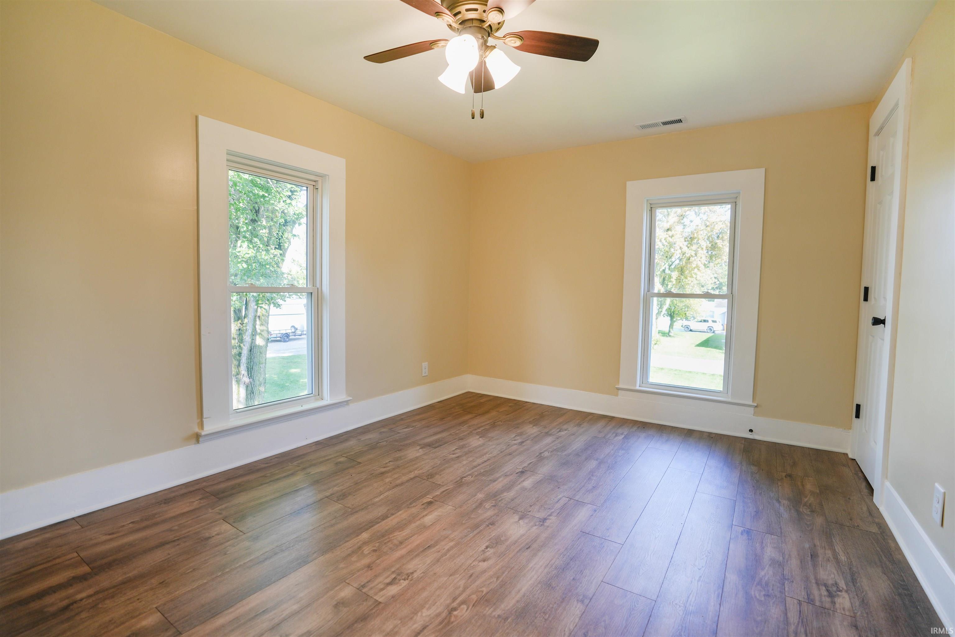 504 South Range Street Wolcott, IN 47995 - Photo 13 of 25