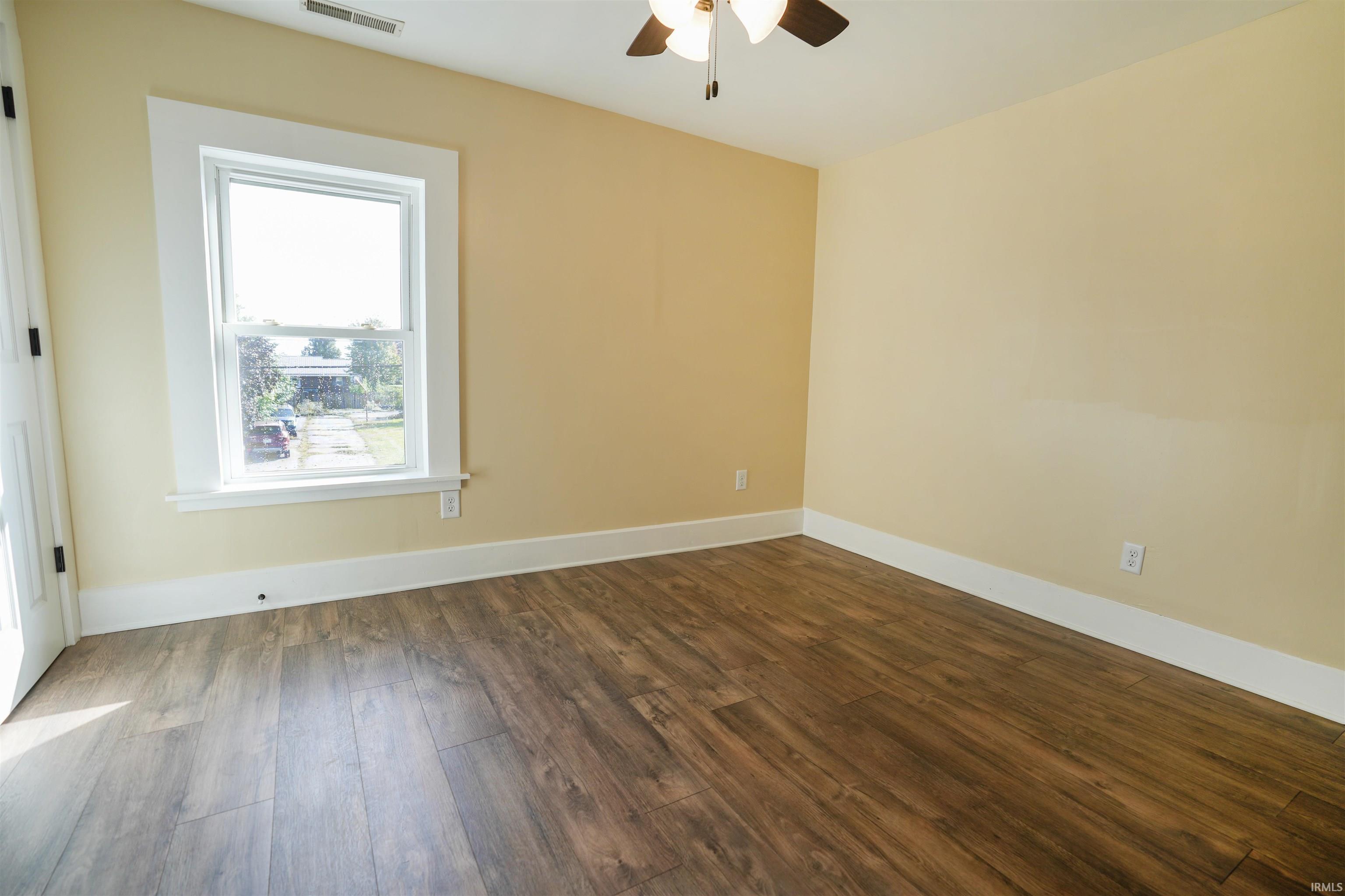 504 South Range Street Wolcott, IN 47995 - Photo 14 of 25