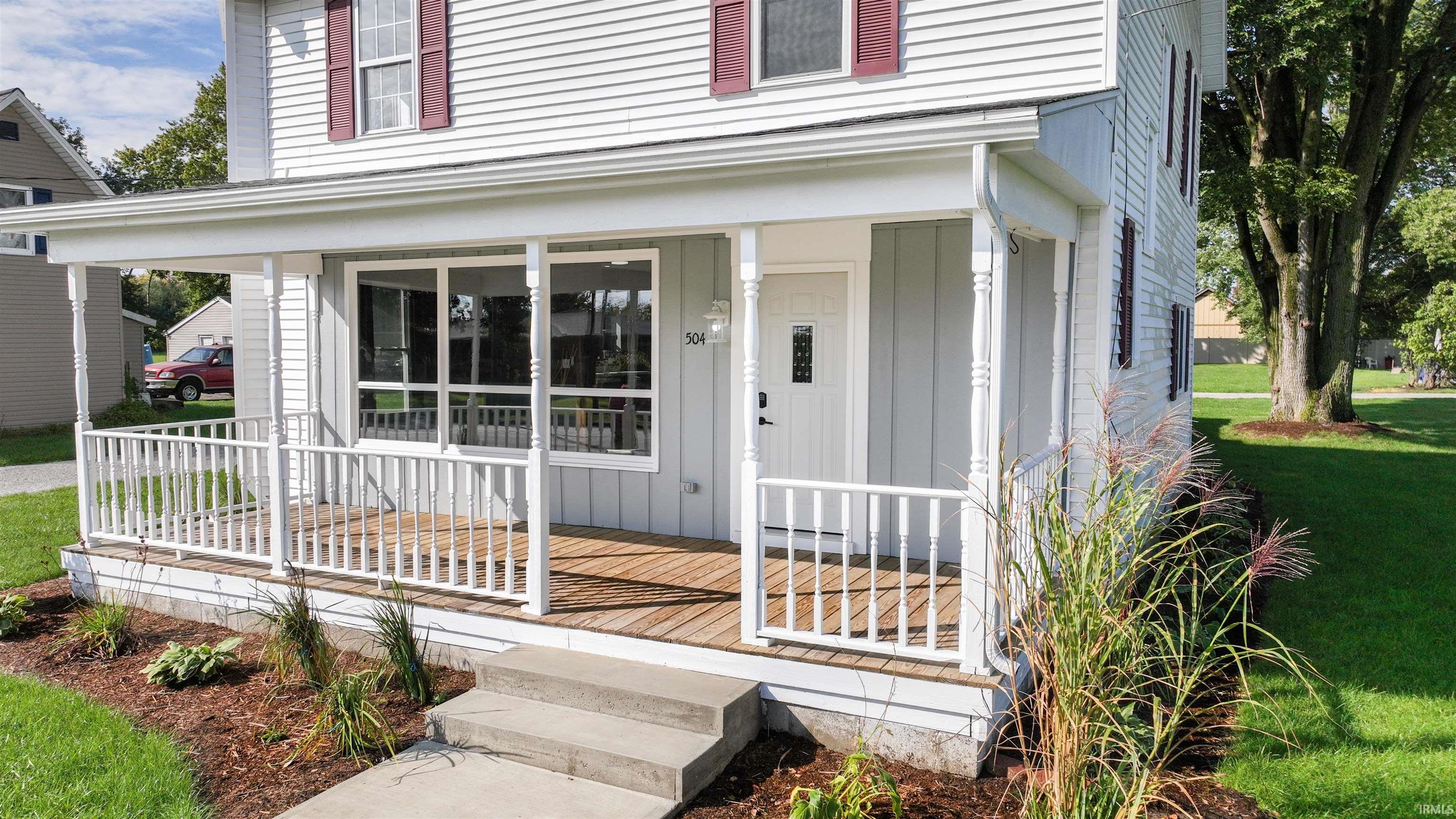 504 South Range Street Wolcott, IN 47995 - Photo 17 of 25