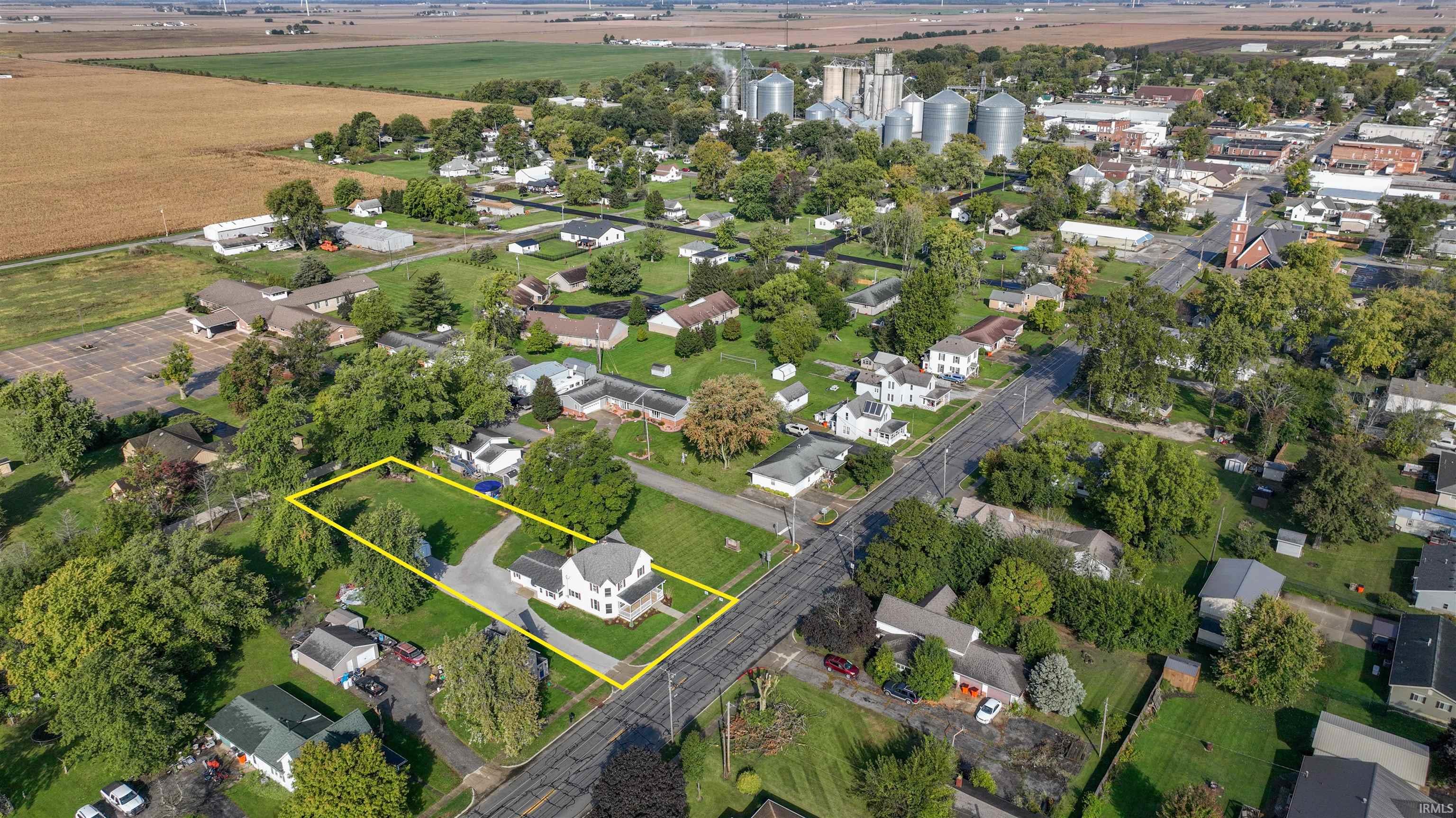 504 South Range Street Wolcott, IN 47995 - Photo 24 of 25