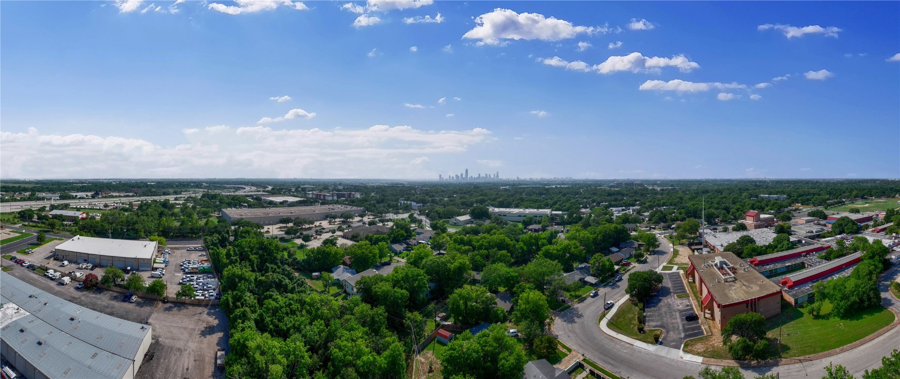 6110 Calmar Cove Austin, TX 78721 - Photo 21 of 26 a view of a city