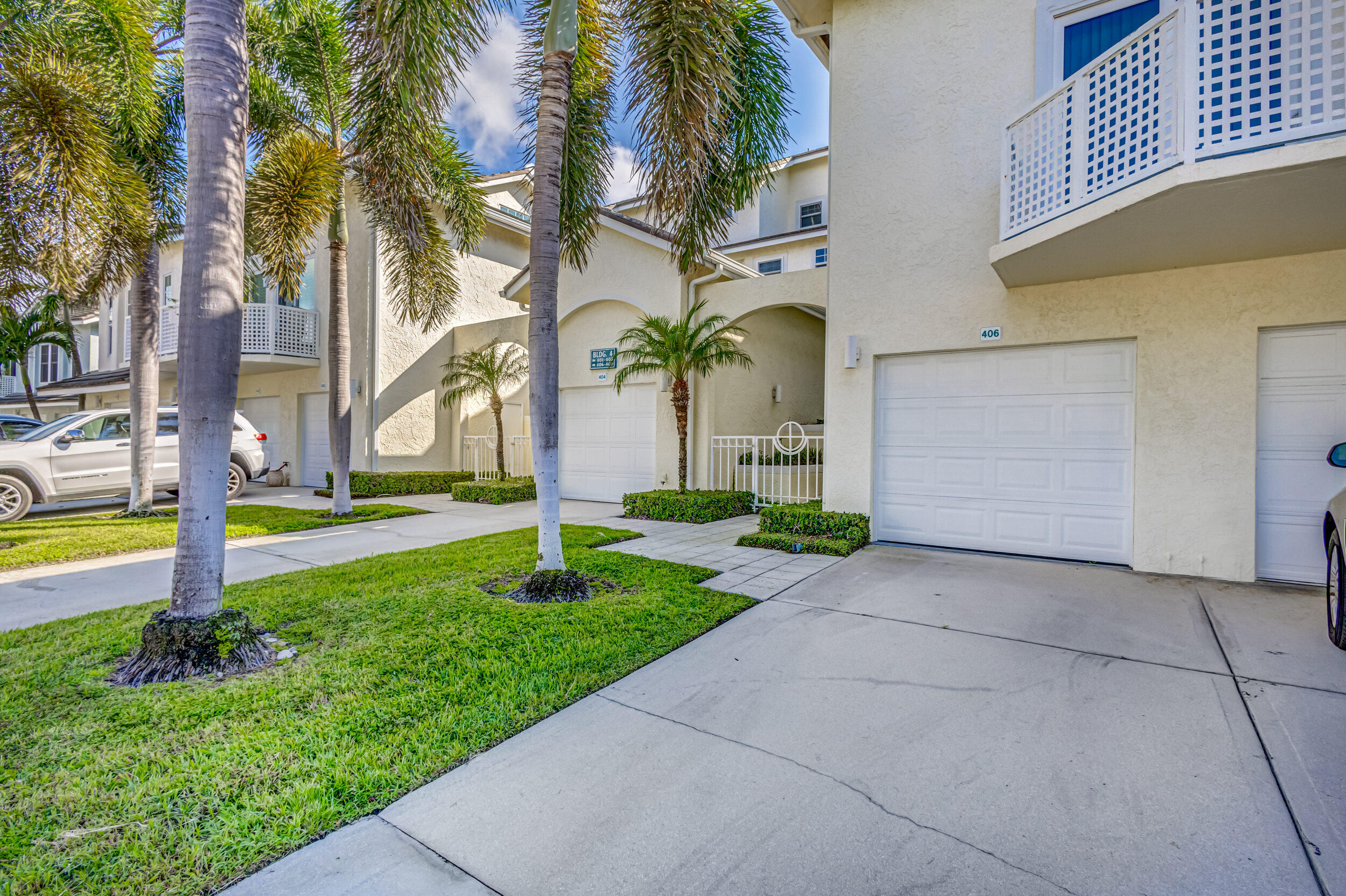 406 Mainsail Circle Jupiter, FL 33477 - Photo 3 of 69 03_5d1a4639