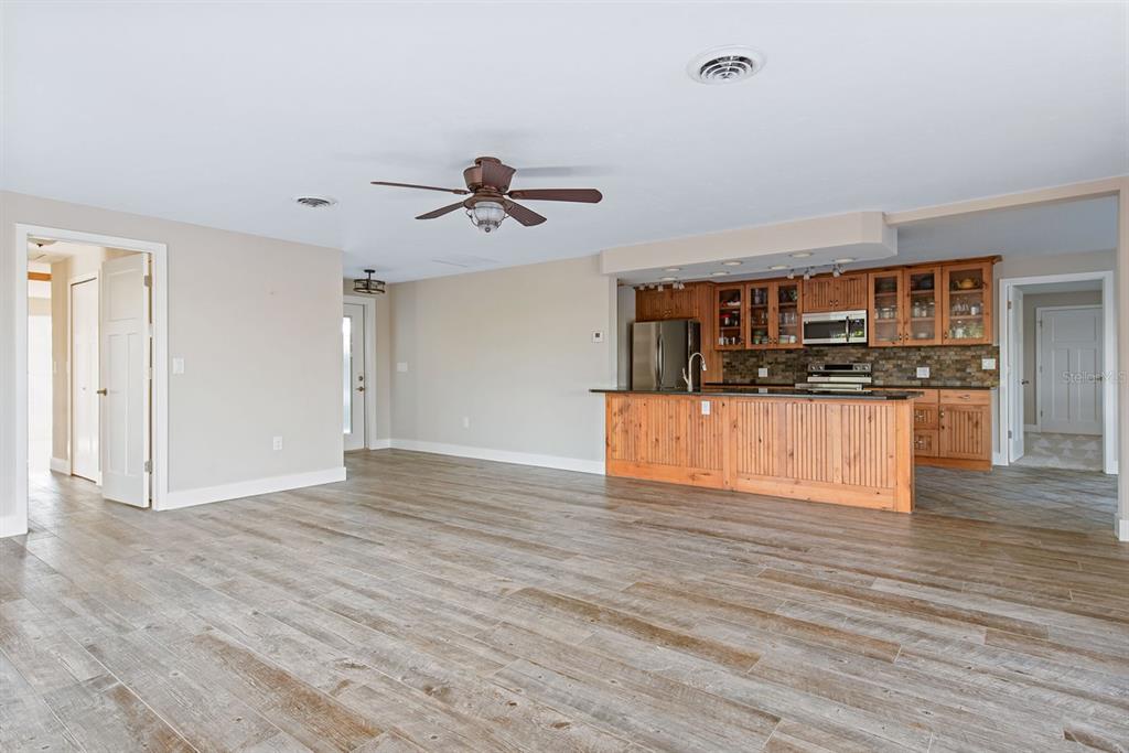 300 East Bay Heights Road Englewood, FL 34223 - Photo 6 of 71