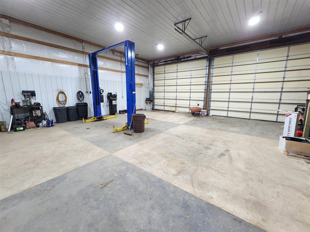 E806 Mynard Road Waupaca, WI 54981 - Photo 10 of 13