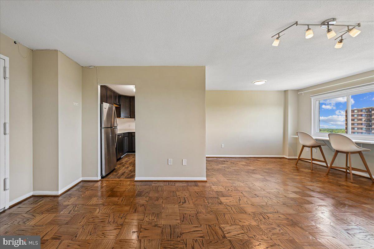 1121 University Boulevard West, Unit 1207 Silver Spring, MD 20902 - Photo 8 of 22