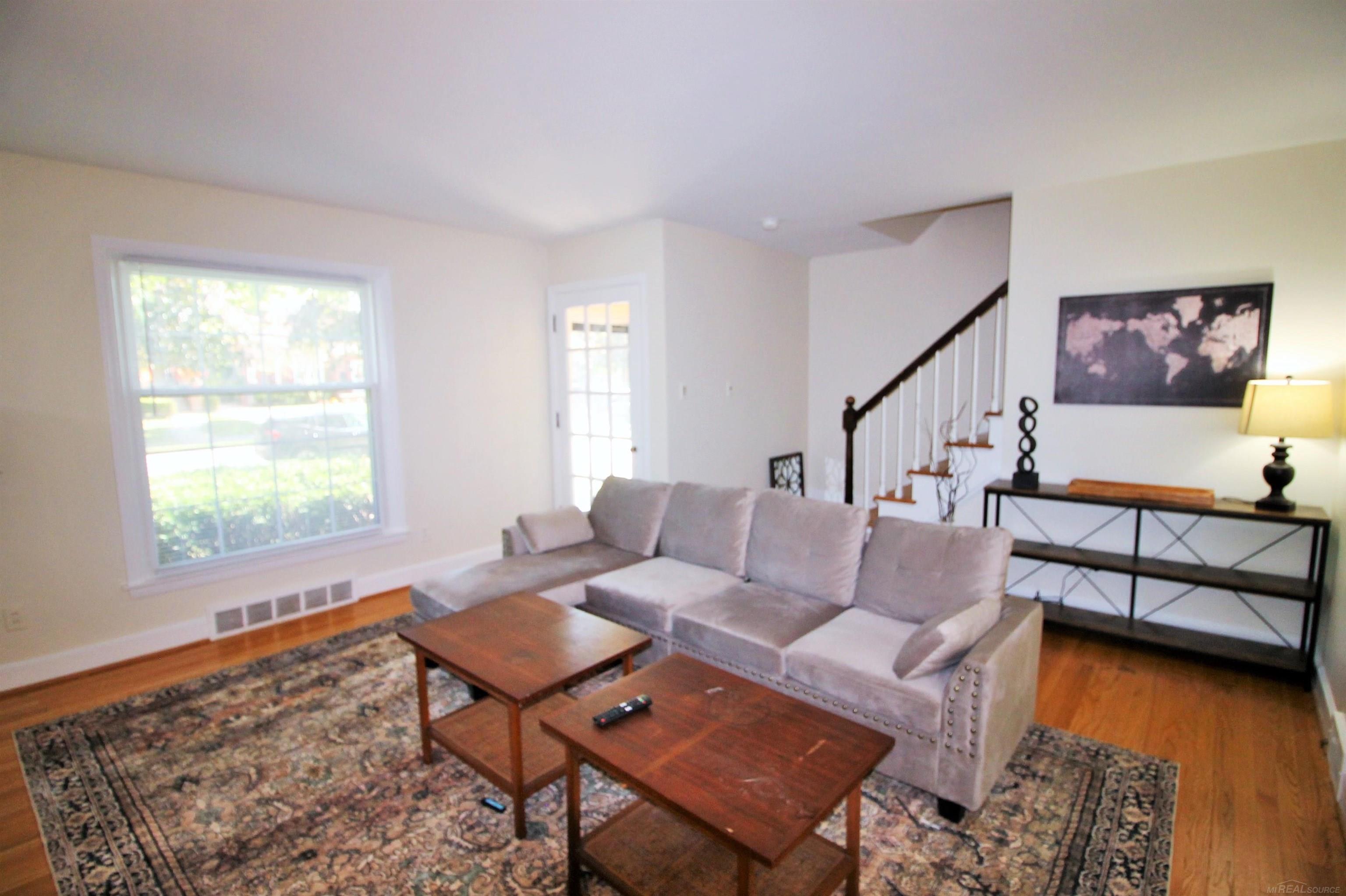 825-827 Neff Road Grosse Pointe, MI 48230 - Photo 8 of 31