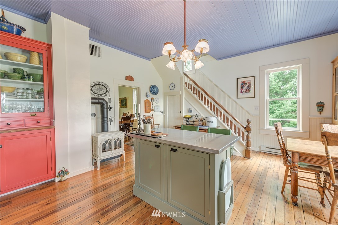 9464 Odell Road Blaine, WA 98230 - Photo 7 of 40 Gallery Image 7