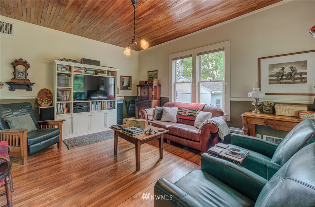 9464 Odell Road Blaine, WA 98230 - Photo 10 of 40 Gallery Image 10