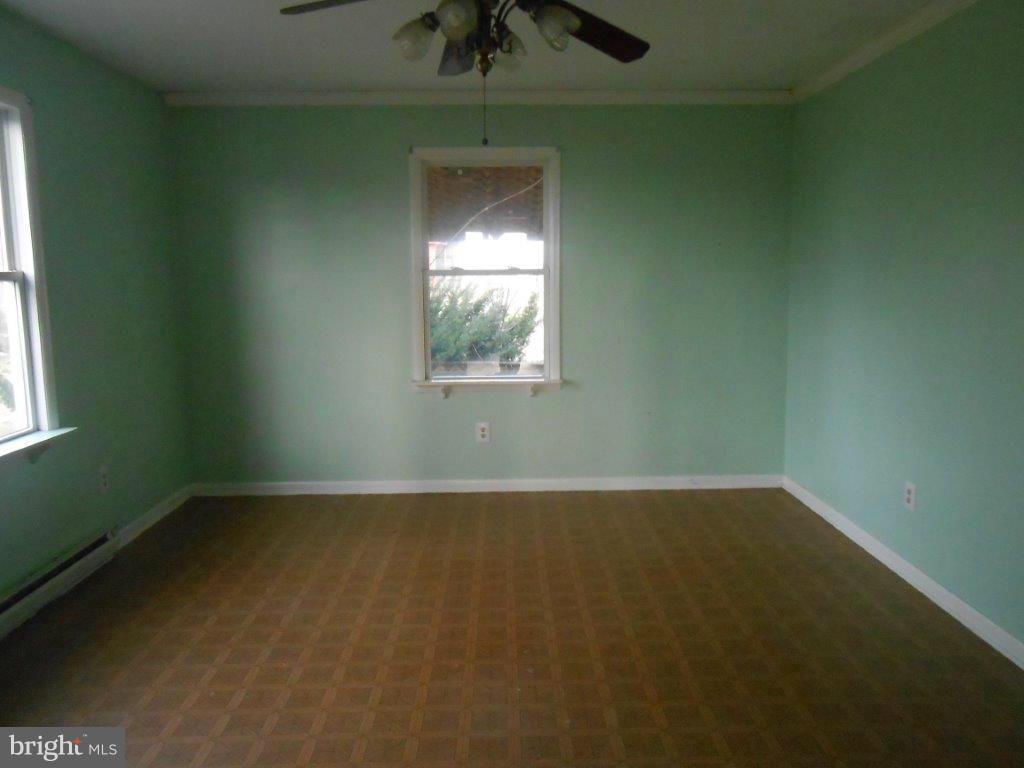 311 St Paul Road Ingleside, MD 21644 - Photo 9 of 15 Family Room