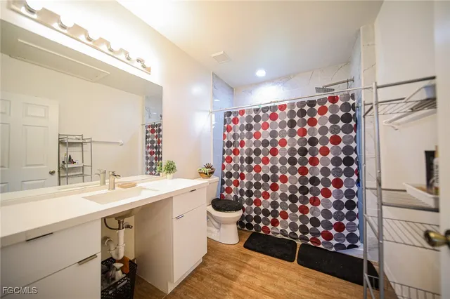 $300,000 | 912 Maywood Avenue South, Lehigh Acres, FL 33974