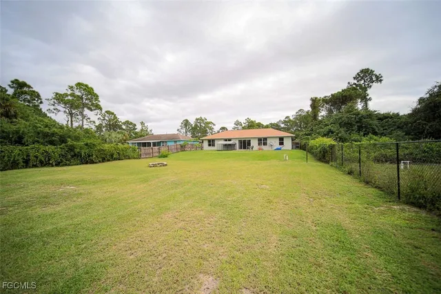 $300,000 | 912 Maywood Avenue South, Lehigh Acres, FL 33974