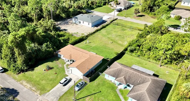 $300,000 | 912 Maywood Avenue South, Lehigh Acres, FL 33974